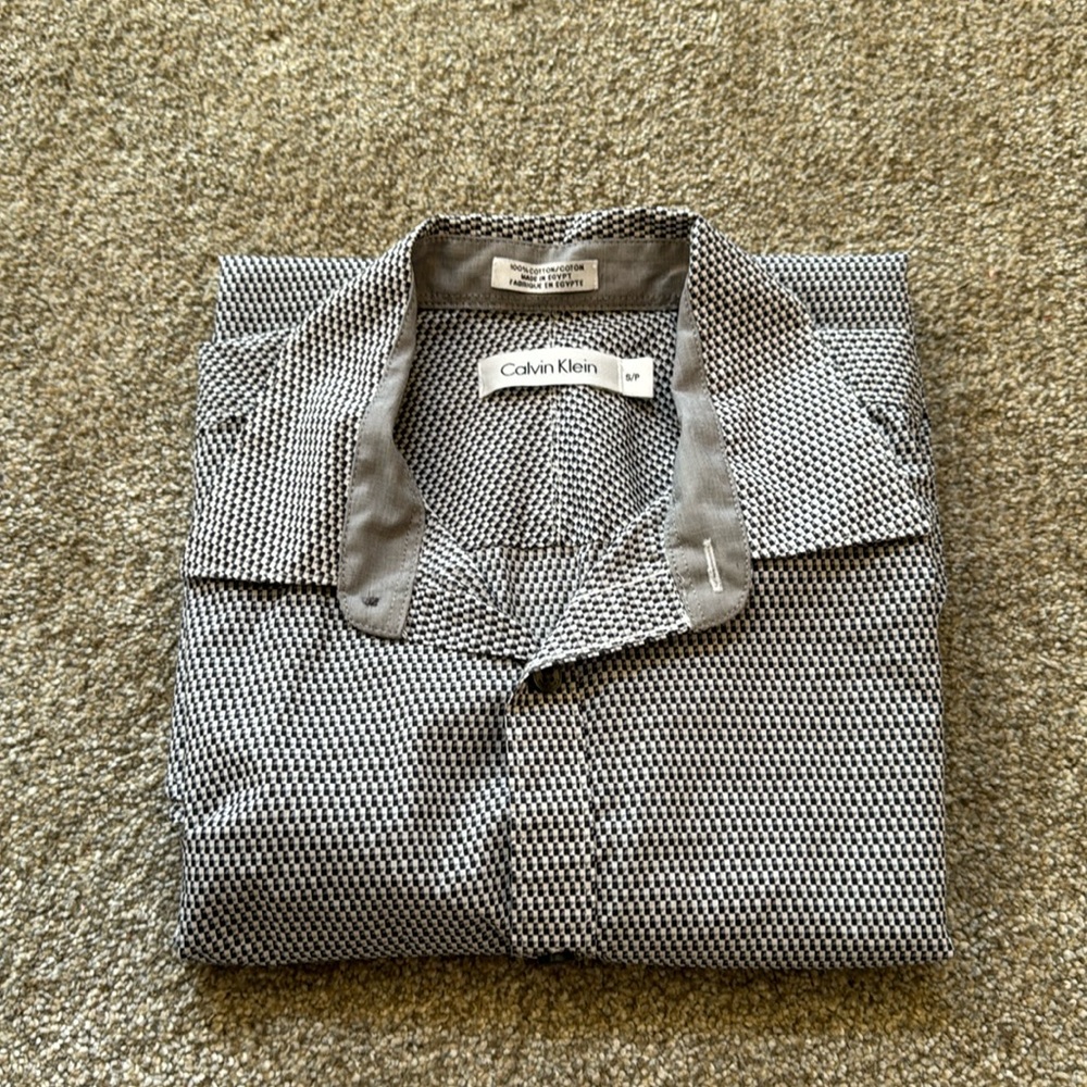 Calvin Klein Men’s Button Down Shirt